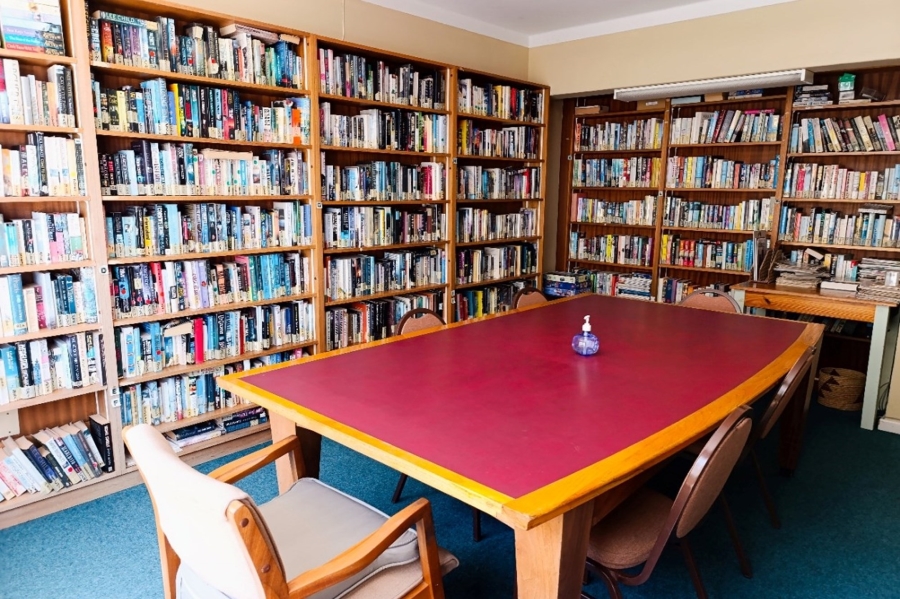 To Let 0 Bedroom Property for Rent in Mouille Point Western Cape